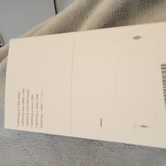 Pkg of 2 lightening  usb chargers for iPad iPhone ipod - Picture 2 of 4